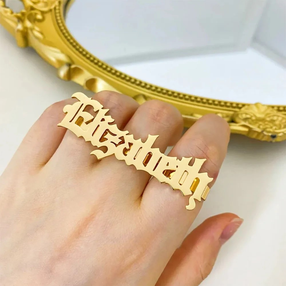 اسم مخصص خاتم المرأة المفصل كب - مراجعة Initial Ring Custom وسعره